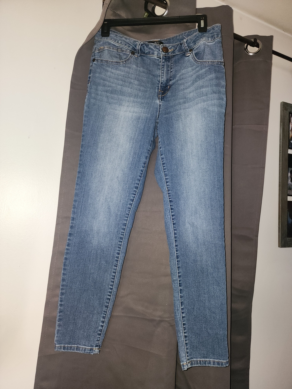 1822 Denim Light Blue Skinny Jeans - Faded Wash